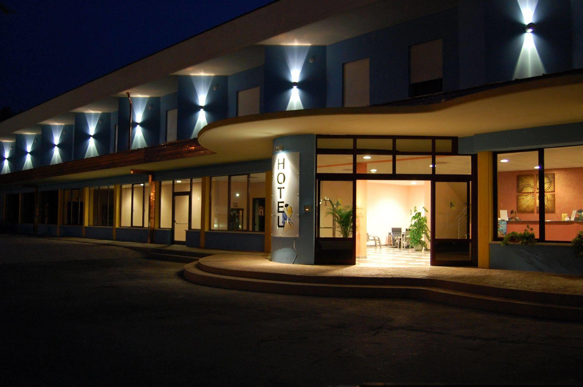 Piccolo Hotel Nogara Exterior foto